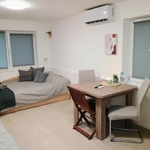 10-burgas.varna-hotels.com/